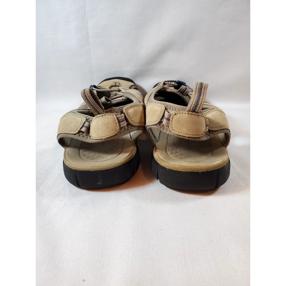 Croft & Barrow ● Men's Closed Toe Casual Sandals ● Size 10 ● Beige‎